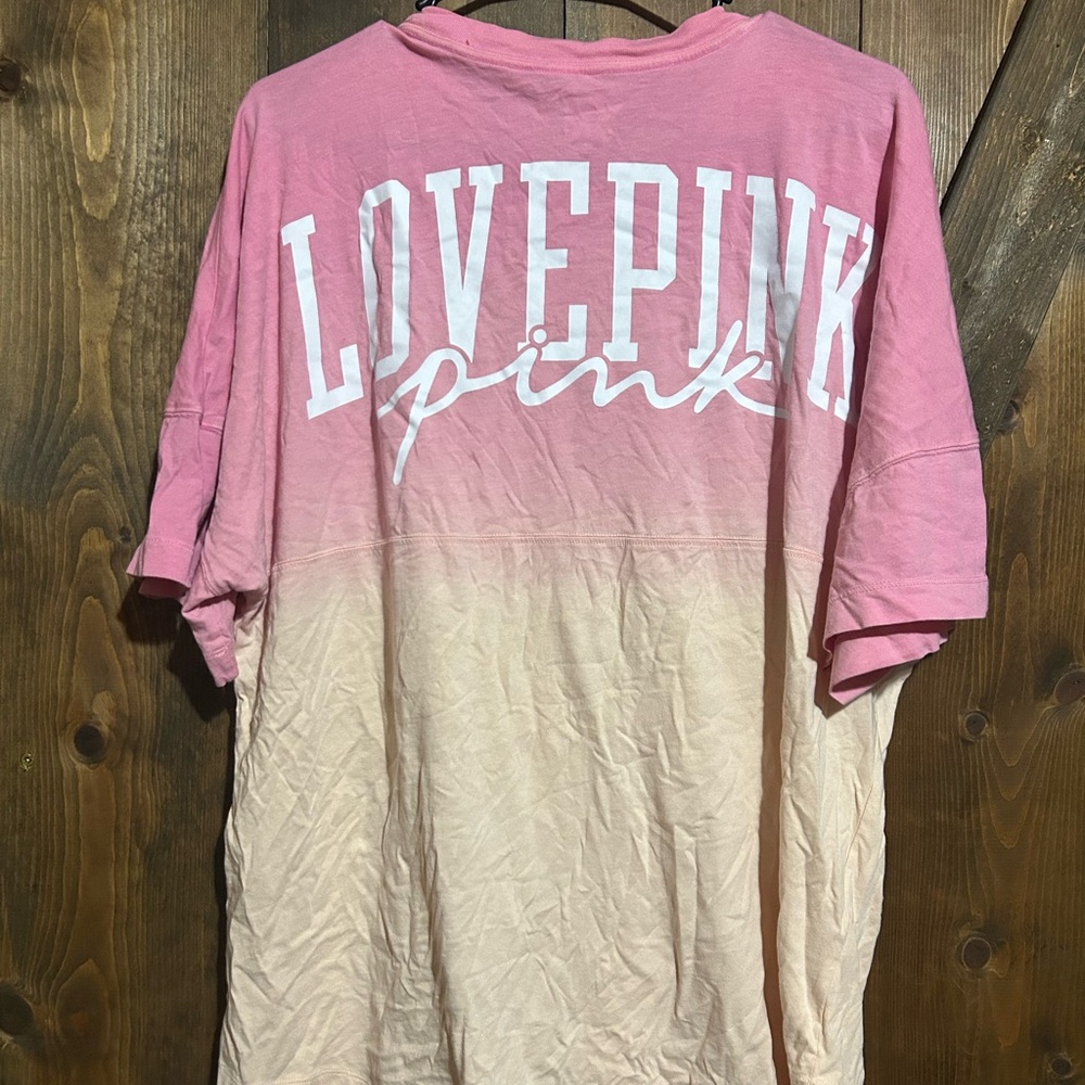Victoria’s Secret Pink Tshirt, size M, small stain(picture included) - Picture 4 of 4